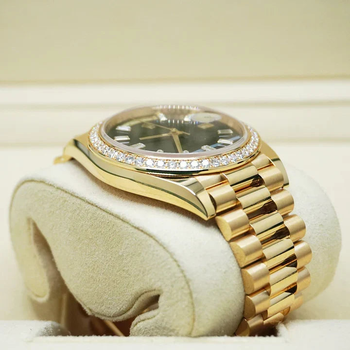 Day-Date 40mm Presidential 228348RBR Diamond Bezel Baguette Black Dial